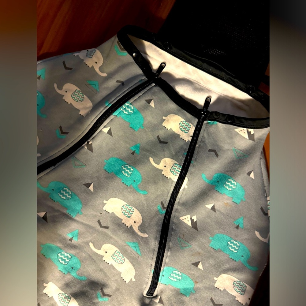 Car seat covers/ nursing cover